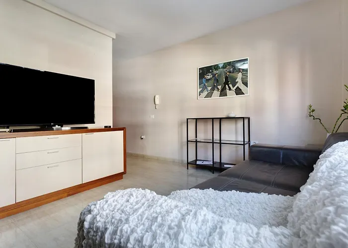 Romo Apartment